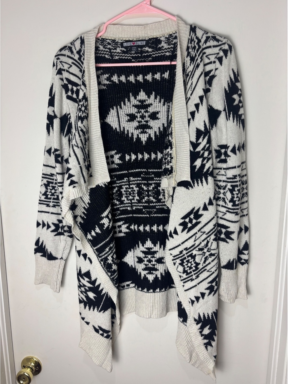 Love & Blind Women’s M Black Ivory Aztec Open Front Cardigan Southwestern Knit